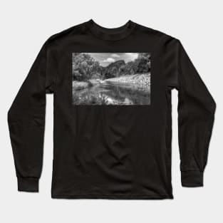 The Wall B&W HDR Long Sleeve T-Shirt